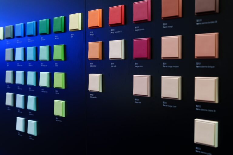 Why Choosing the Right Color Scheme is Crucial for Web Success
